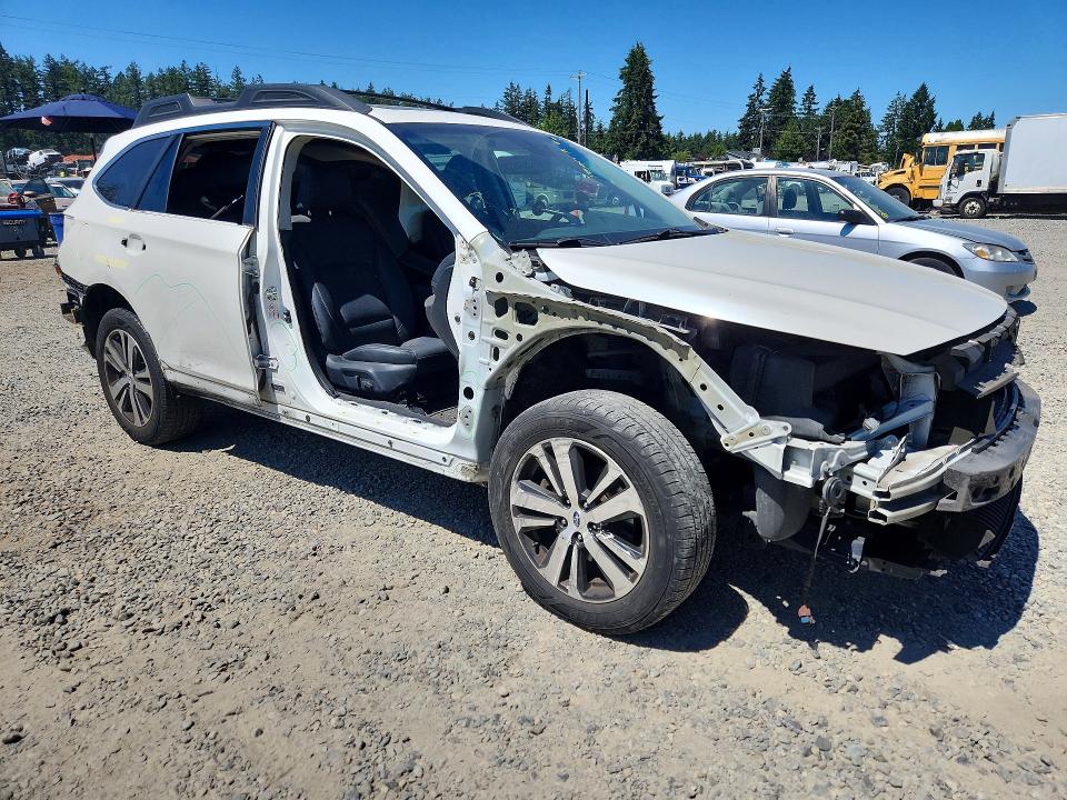 Продажа на аукционе авто 2018 Subaru Outback, vin: 4S4BSANC9J3210510, номер лота: 58161666