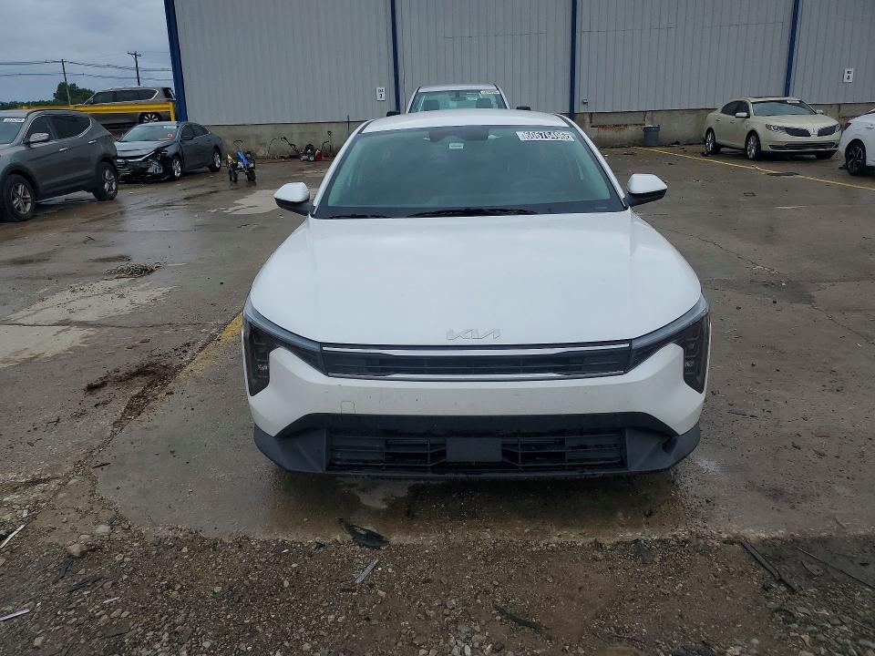 60676496 :رقم المزاد ، 3KPFT4DE3SE066468 vin ، 2025 Kia K4 مزاد بيع
