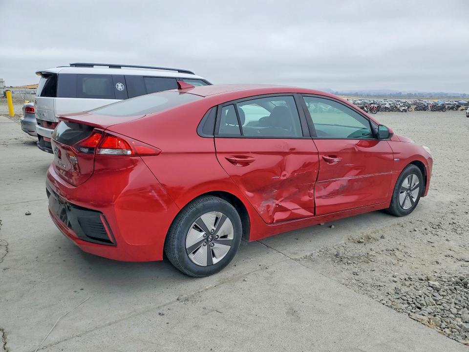 Продажа на аукционе авто 2019 Hyundai Ioniq, vin: KMHC65LC4KU176068, номер лота: 60202436
