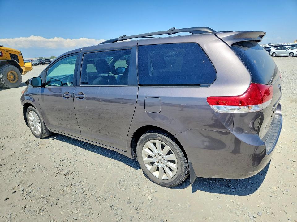 2012 Toyota Sienna მანქანა იყიდება აუქციონზე, vin: 5TDDK3DC6CS044295, აუქციონის ნომერი: 61806956