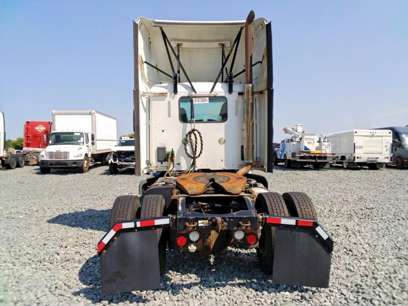61973606 :رقم المزاد ، 1XPBA48X2GD339861 vin ، 2016 Peterbilt 579 مزاد بيع