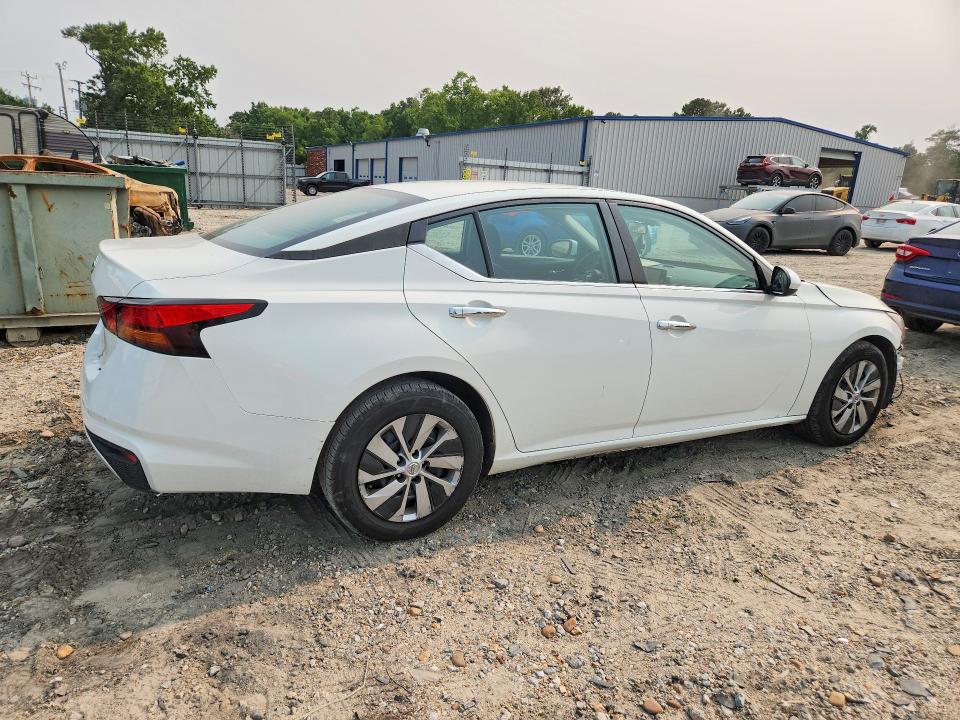 2022 Nissan Altima მანქანა იყიდება აუქციონზე, vin: 1N4BL4BV6NN329849, აუქციონის ნომერი: 61384316