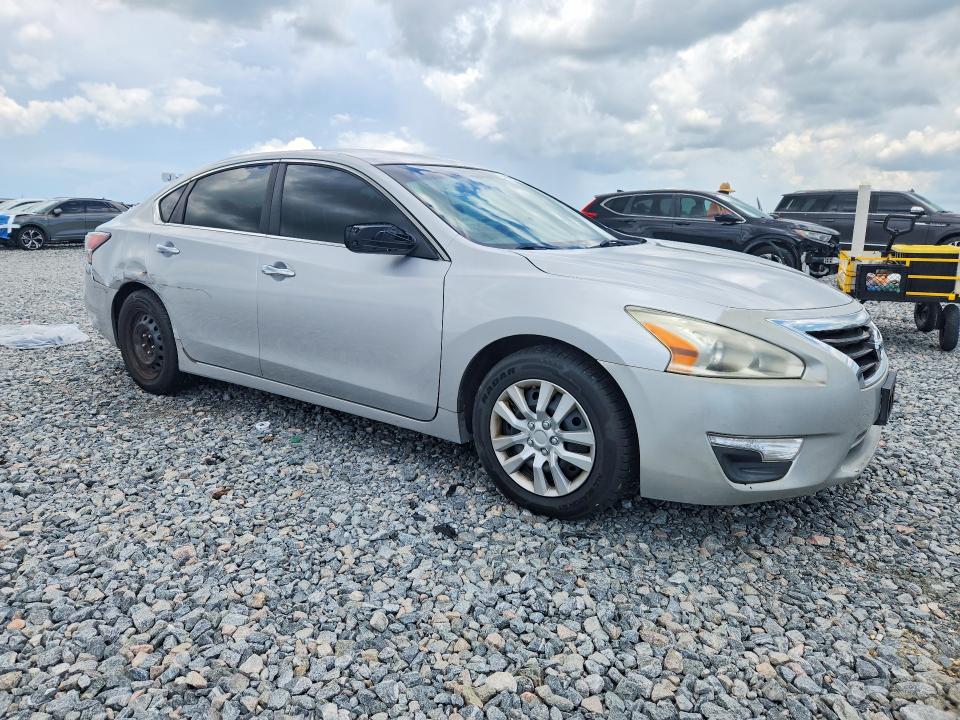 2015 Nissan Altima მანქანა იყიდება აუქციონზე, vin: 1N4AL3AP6FC428337, აუქციონის ნომერი: 58984416