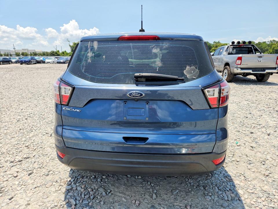 2018 Ford Escape მანქანა იყიდება აუქციონზე, vin: 1FMCU0F74JUA54154, აუქციონის ნომერი: 62139536