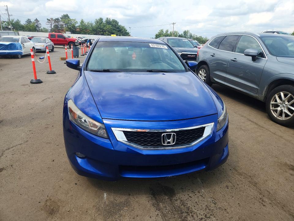 2009 Honda Accord მანქანა იყიდება აუქციონზე, vin: 1HGCS22889A011598, აუქციონის ნომერი: 63102216