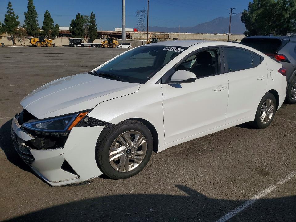 Продажа на аукционе авто 2020 Hyundai Elantra, vin: 5NPD84LF4LH511252, номер лота: 60461366