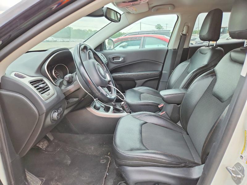 2018 Jeep Compass მანქანა იყიდება აუქციონზე, vin: 3C4NJDBB1JT261831, აუქციონის ნომერი: 85971525