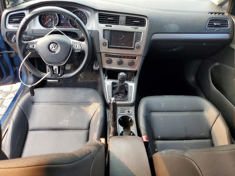 60927766 :رقم المزاد ، 3VW117AU1HM069717 vin ، 2017 Volkswagen Golf مزاد بيع