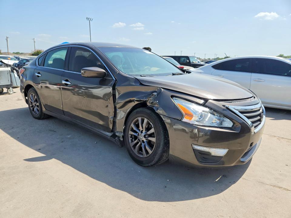 62101096 :رقم المزاد ، 1N4AL3APXFN921328 vin ، 2015 Nissan Altima مزاد بيع