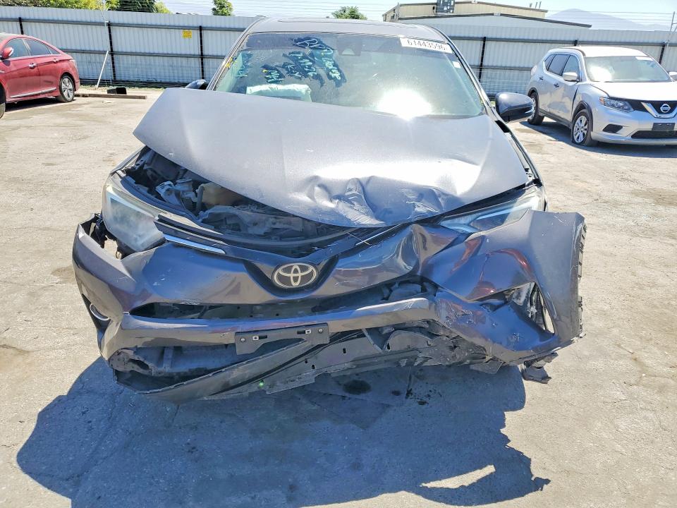 Продаж на аукціоні авто 2018 Toyota Rav4, vin: 2T3WFREV2JW473624, номер лоту: 61443596