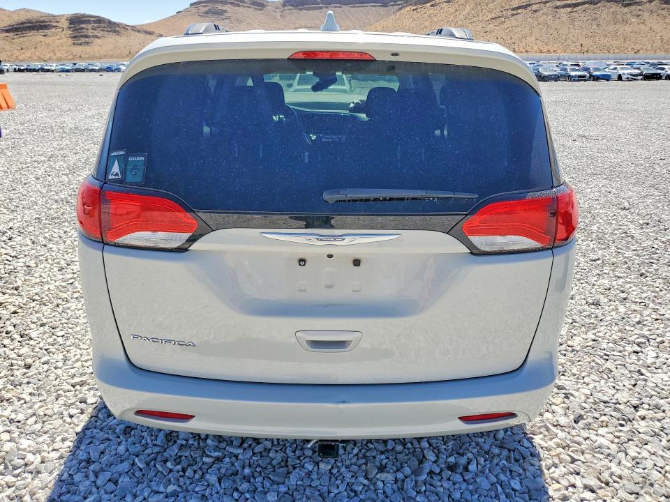 Продаж на аукціоні авто 2017 Chrysler Pacifica, vin: 2C4RC1CG3HR571092, номер лоту: 61228896