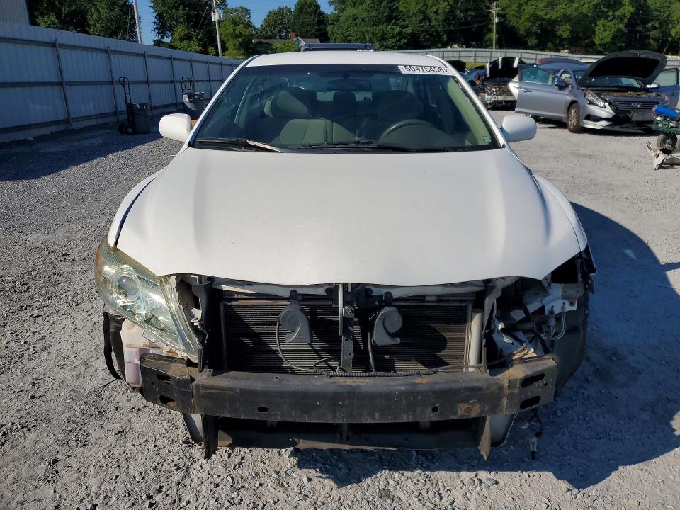 60475456 :رقم المزاد ، 4T1BF3EK6BU644841 vin ، 2011 Toyota Camry مزاد بيع