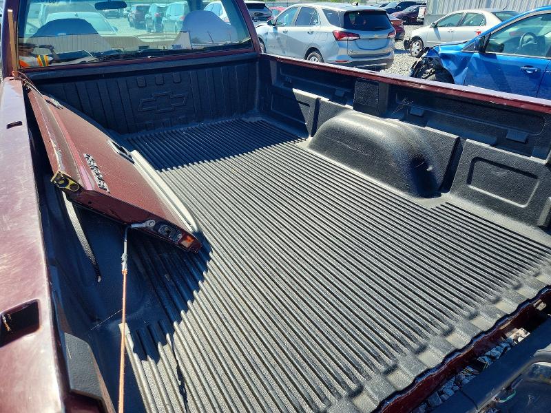 60709506 :رقم المزاد ، 1GCEK14T6YZ151992 vin ، 2000 Chevrolet Silverado مزاد بيع