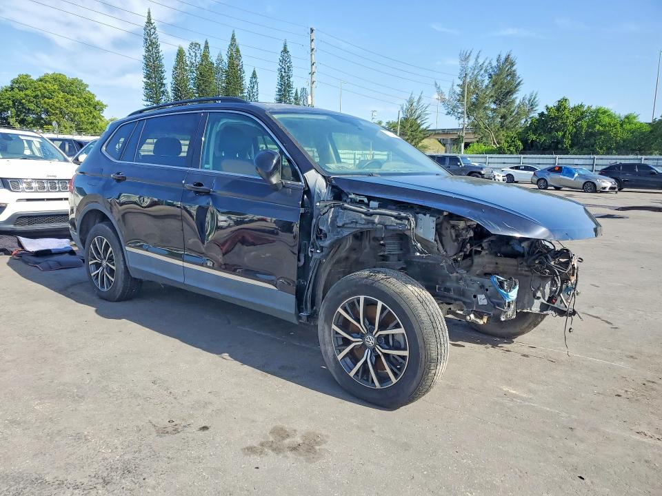 Aukcja sprzedaży 2018 Volkswagen Tiguan, vin: 3VV3B7AX9JM207241, numer aukcji: 61723356