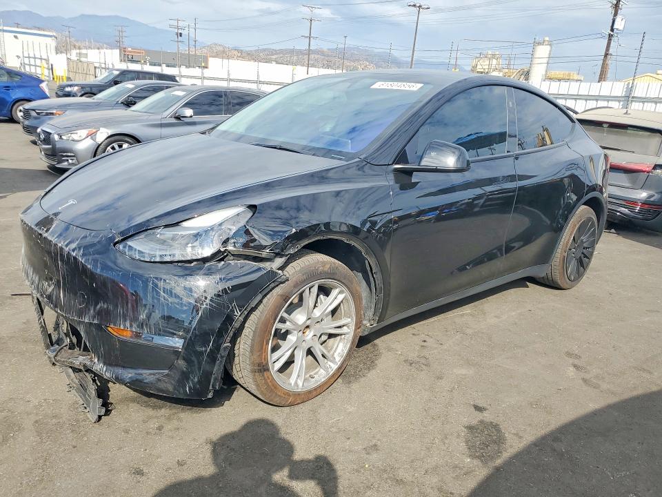 61804856 :رقم المزاد ، 7SAYGDEE3RF060964 vin ، 2024 Tesla Model Y مزاد بيع