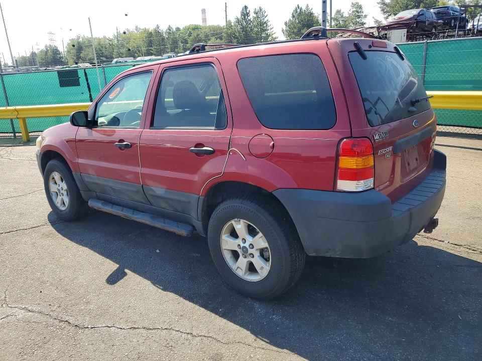 2005 Ford Escape მანქანა იყიდება აუქციონზე, vin: 1FMCU93135KB12700, აუქციონის ნომერი: 61857736