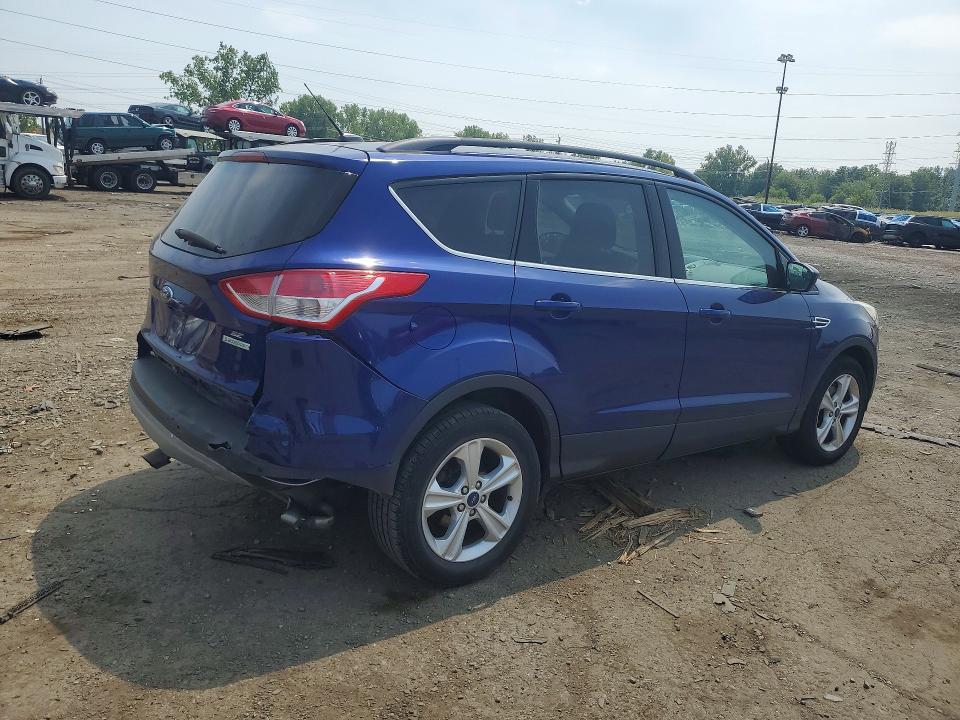 Продажа на аукционе авто 2016 Ford Escape, vin: 1FMCU0GX5GUA19730, номер лота: 61410086