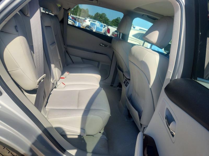 61481476 :رقم المزاد ، 2T2ZK1BA6AC029258 vin ، 2010 Lexus Rx مزاد بيع
