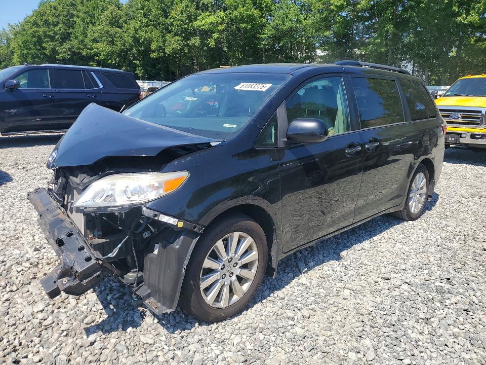 2015 Toyota Sienna მანქანა იყიდება აუქციონზე, vin: 5TDDK3DC7FS113838, აუქციონის ნომერი: 61083276