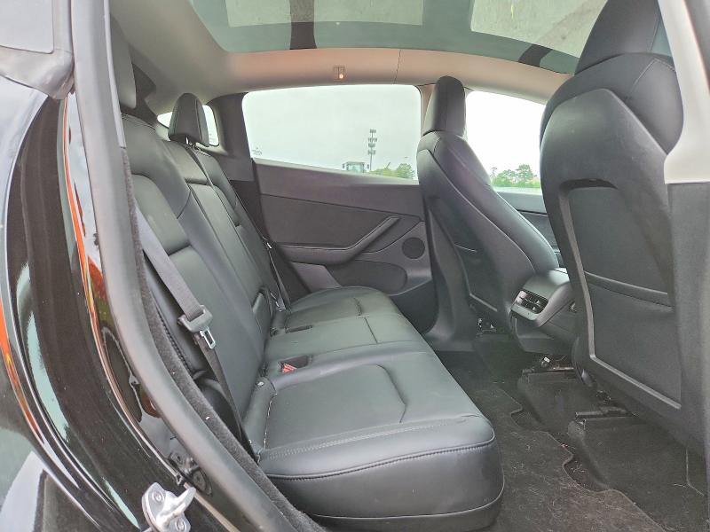 62760816 :رقم المزاد ، 7SAYGDEE4NA008279 vin ، 2022 Tesla Model Y مزاد بيع