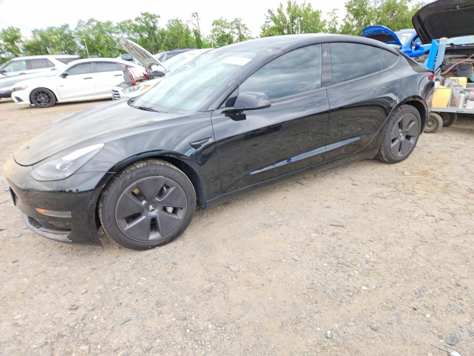 2022 Tesla Model 3 მანქანა იყიდება აუქციონზე, vin: 5YJ3E1EA1NF368735, აუქციონის ნომერი: 63256266