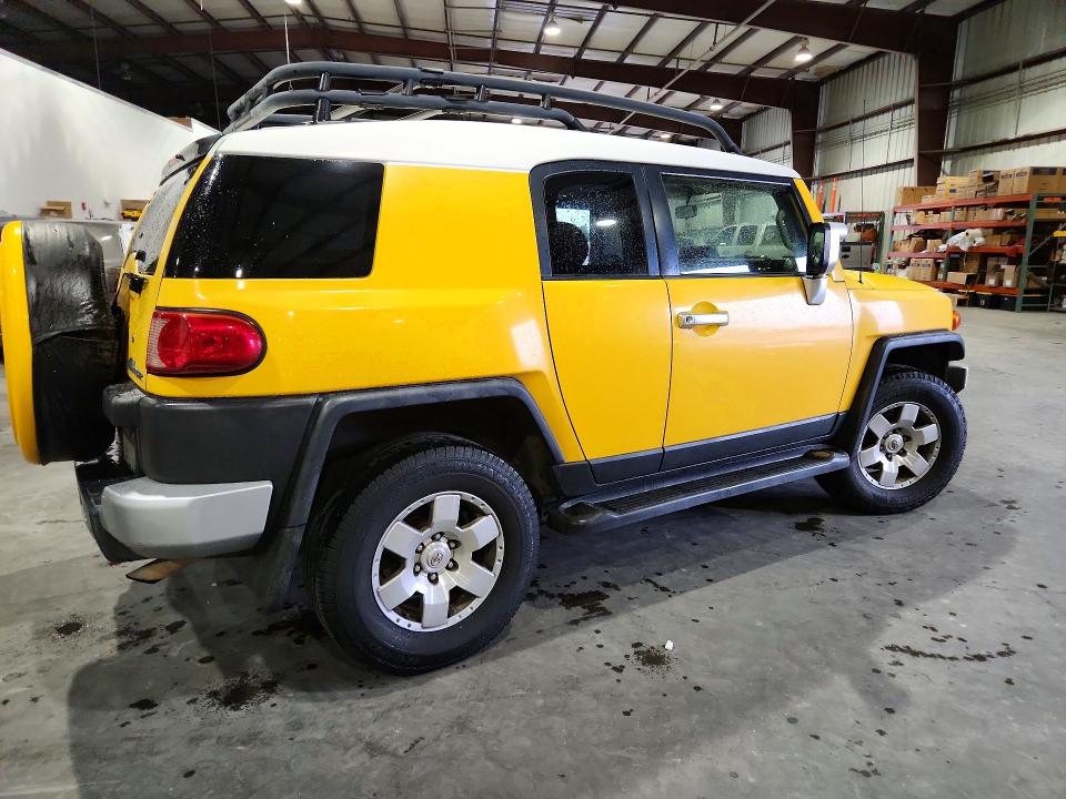 61021966 :رقم المزاد ، JTEZU11F08K007451 vin ، 2008 Toyota Fj Cruiser مزاد بيع