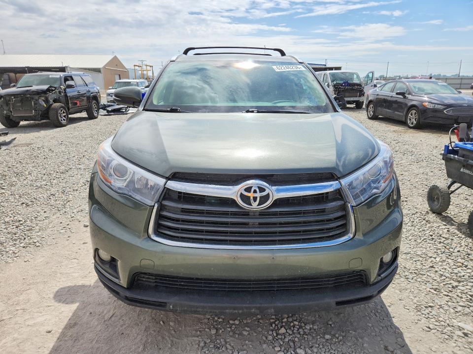 62246236 :رقم المزاد ، 5TDJKRFH7FS152587 vin ، 2015 Toyota Highlander مزاد بيع