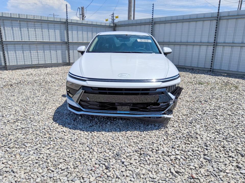 61421216 :رقم المزاد ، KMHL24JJ2TA157707 vin ، 2026 Hyundai Sonata Hybrid مزاد بيع