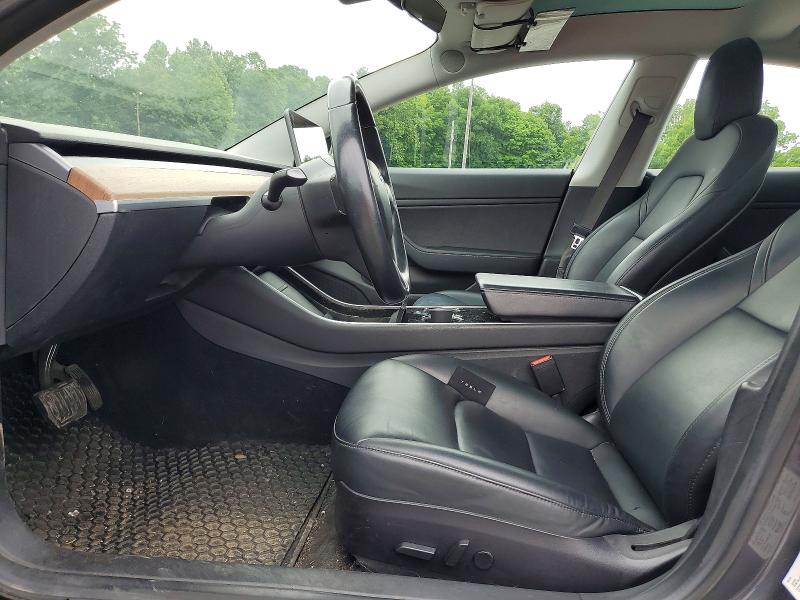 Продажа на аукционе авто 2018 Tesla Model 3, vin: 5YJ3E1EA5JF101995, номер лота: 79135435