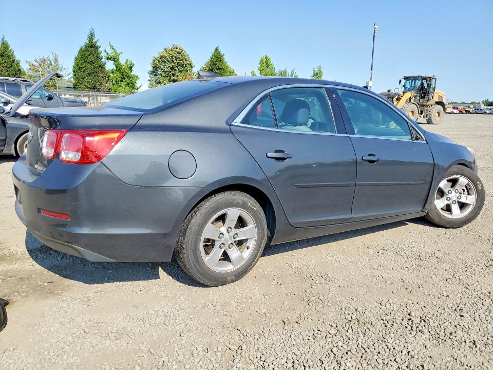 Продаж на аукціоні авто 2015 Chevrolet Malibu, vin: 1G11B5SLXFF109048, номер лоту: 61156126