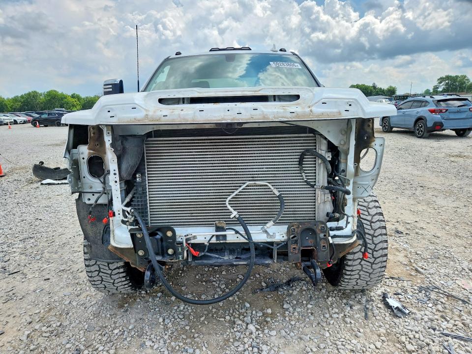 59283806 :رقم المزاد ، 1GT49NEY4PF103805 vin ، 2023 Gmc Sierra مزاد بيع