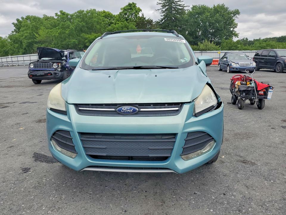 2013 Ford Escape მანქანა იყიდება აუქციონზე, vin: 1FMCU9GX3DUD31206, აუქციონის ნომერი: 60250996