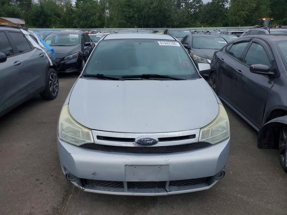 61443106 :رقم المزاد ، 1FAHP35N58W266939 vin ، 2008 Ford Focus مزاد بيع