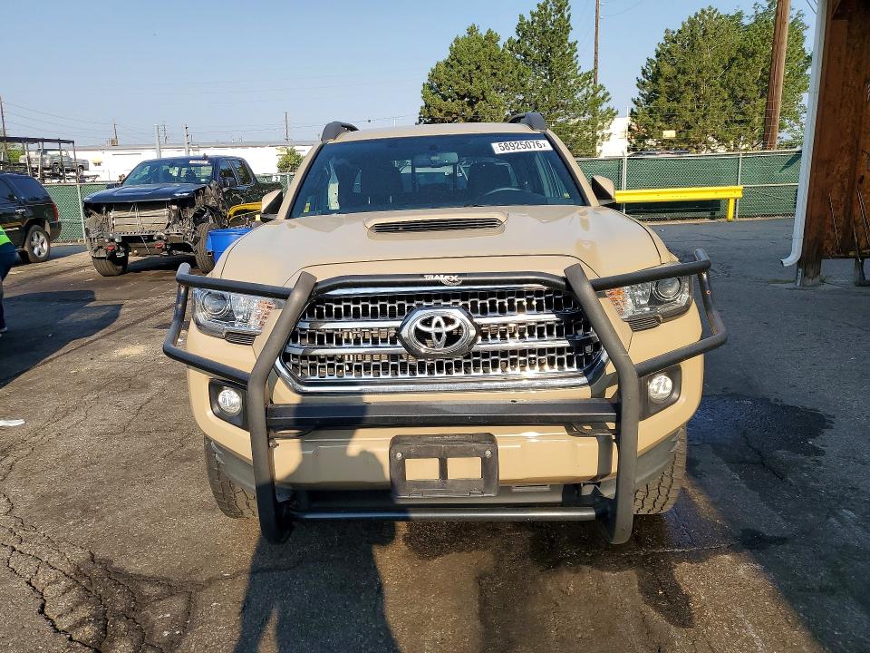 Продаж на аукціоні авто 2016 Toyota Tacoma, vin: 3TMCZ5AN7GM005830, номер лоту: 58925076