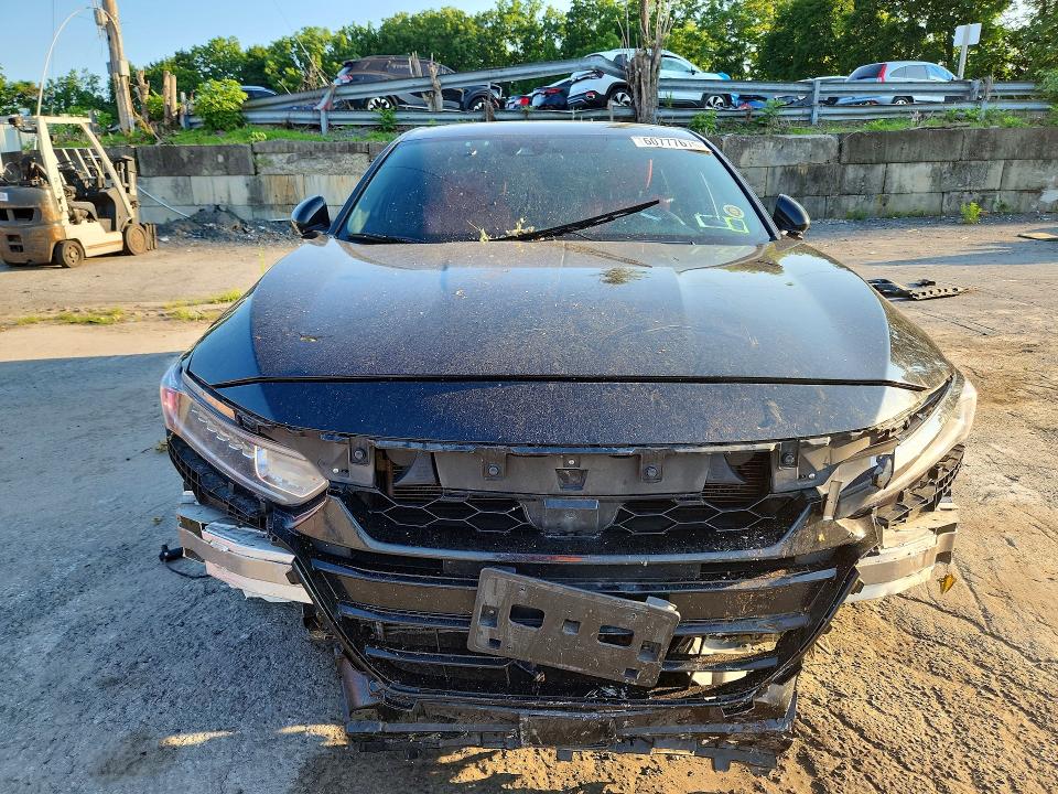 Продажа на аукционе авто 2019 Honda Accord, vin: 1HGCV1F31KA127585, номер лота: 60777676
