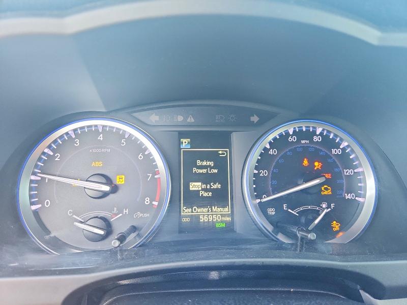 62607866 :رقم المزاد ، 5TDJZRFH3KS940661 vin ، 2019 Toyota Highlander مزاد بيع