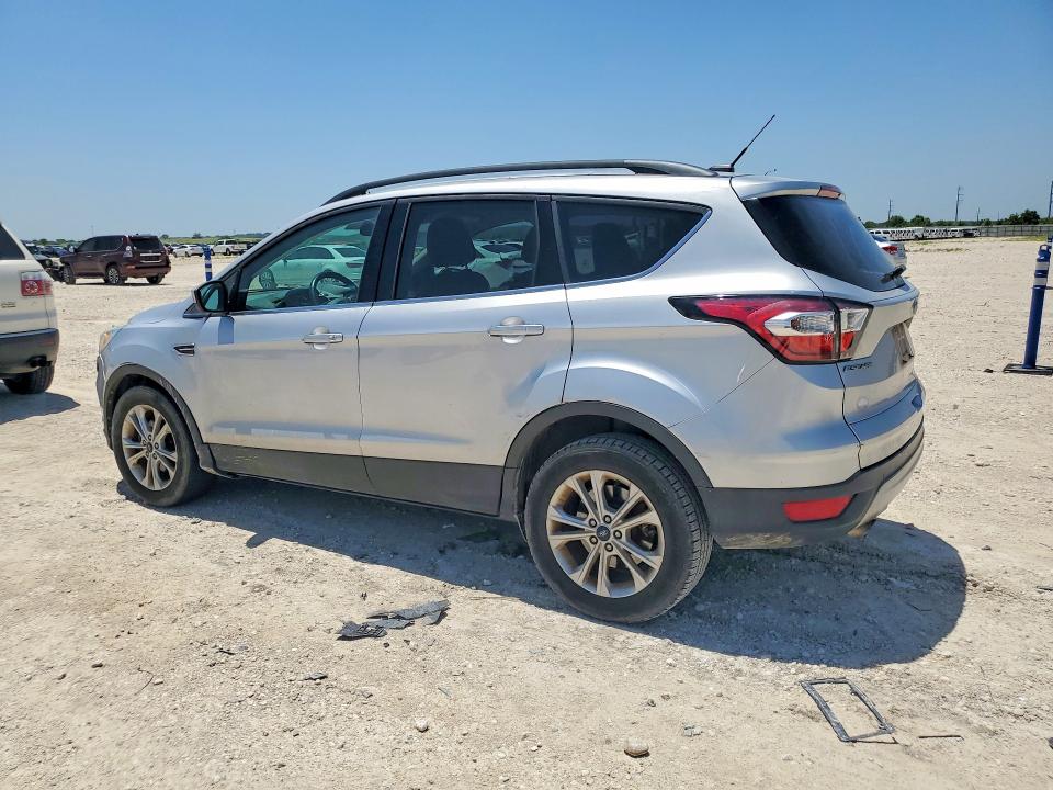 2017 Ford Escape მანქანა იყიდება აუქციონზე, vin: 1FMCU0GDXHUB90271, აუქციონის ნომერი: 61998876