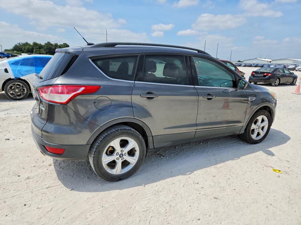 2016 Ford Escape მანქანა იყიდება აუქციონზე, vin: 1FMCU0GX2GUA38719, აუქციონის ნომერი: 63250166