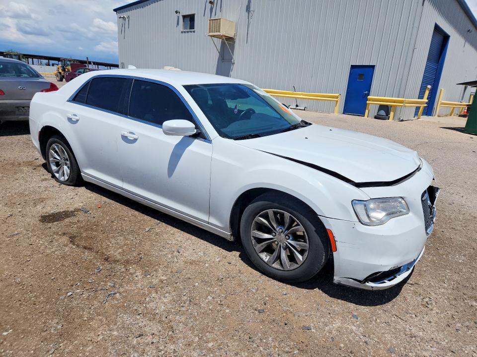 2018 Chrysler 300 მანქანა იყიდება აუქციონზე, vin: 2C3CCAAG4JH294087, აუქციონის ნომერი: 61797316
