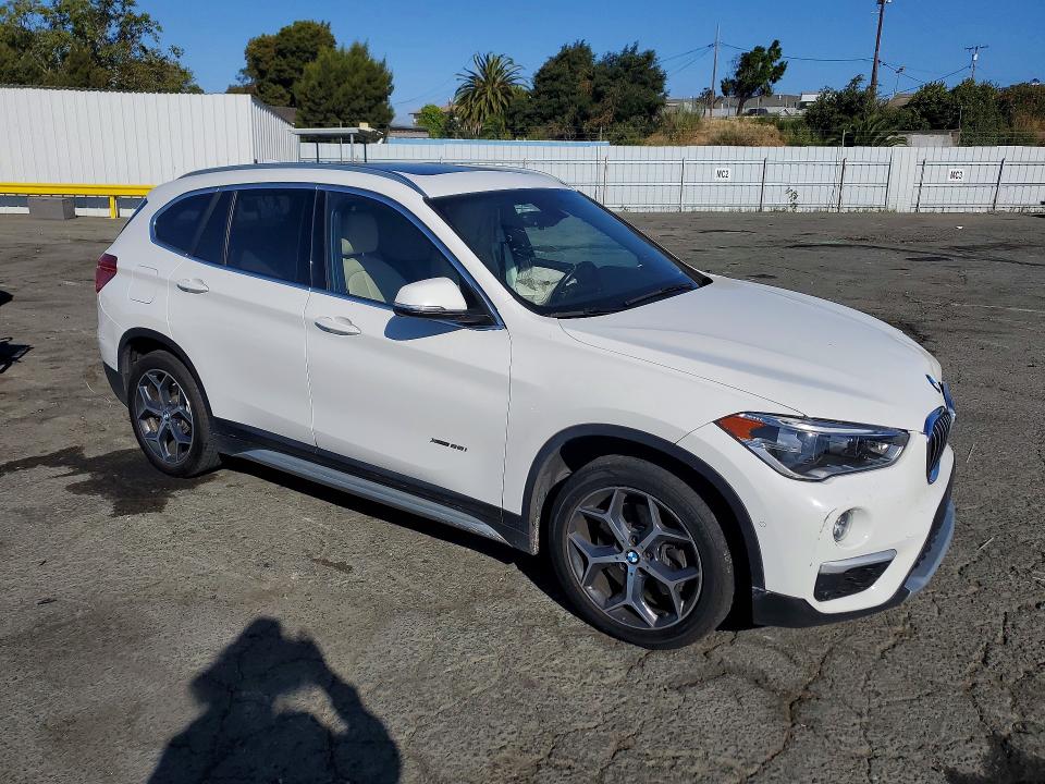 Auction sale of the 2017 Bmw X1, vin: WBXHT3C36H5F74852, lot number: 60681246