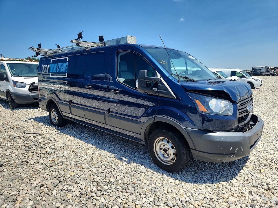 60709266 :رقم المزاد ، 1FTYR2ZM3HKA72854 vin ، 2017 Ford Transit مزاد بيع