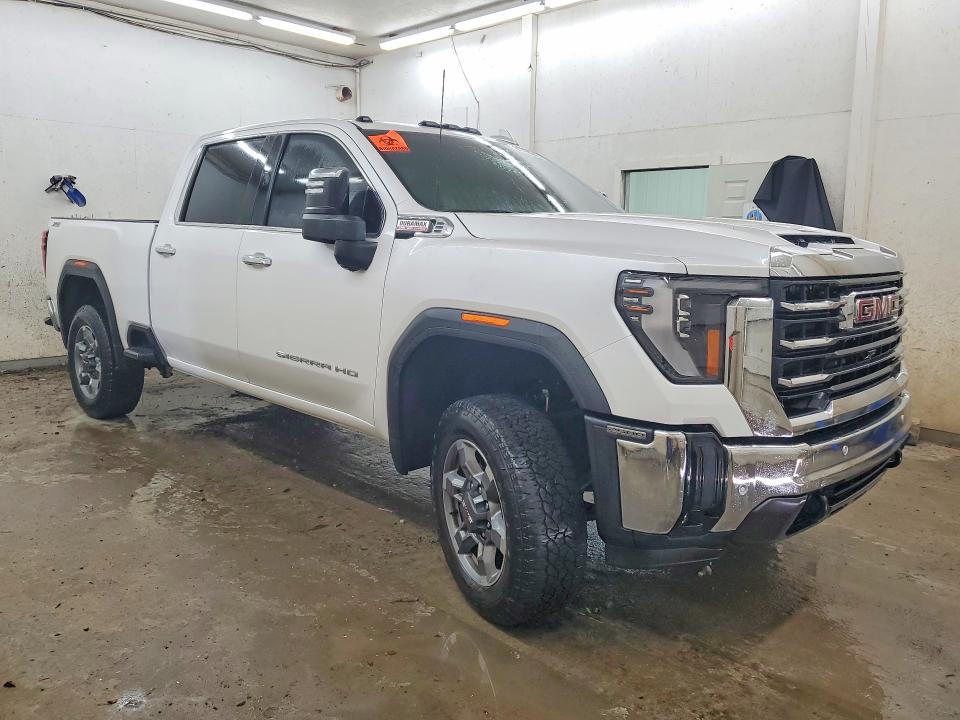 61798046 :رقم المزاد ، 1GT4UNEY5SF122970 vin ، 2025 Gmc Sierra مزاد بيع