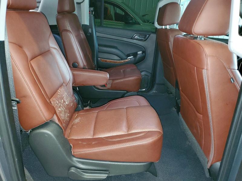 2019 Chevrolet Suburban მანქანა იყიდება აუქციონზე, vin: 1GNSKJKJ0KR306880, აუქციონის ნომერი: 60222166