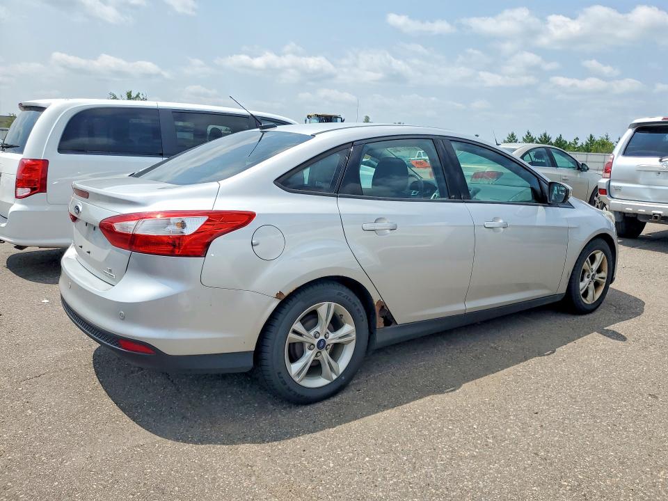 2014 Ford Focus მანქანა იყიდება აუქციონზე, vin: 1FADP3F29EL441628, აუქციონის ნომერი: 61909126