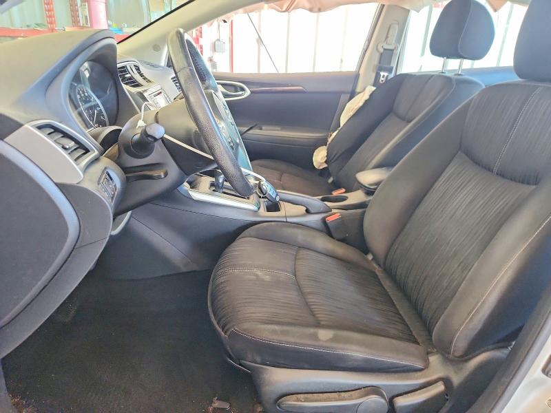 61293936 :رقم المزاد ، 3N1AB7AP0JY268091 vin ، 2018 Nissan Sentra مزاد بيع