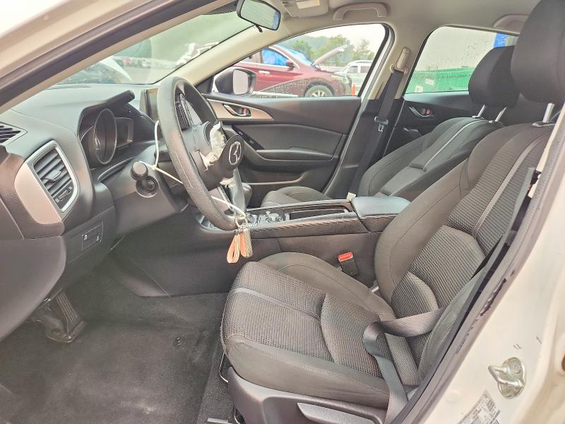 Продаж на аукціоні авто 2018 Mazda 3, vin: 3MZBN1U75JM222942, номер лоту: 61035226