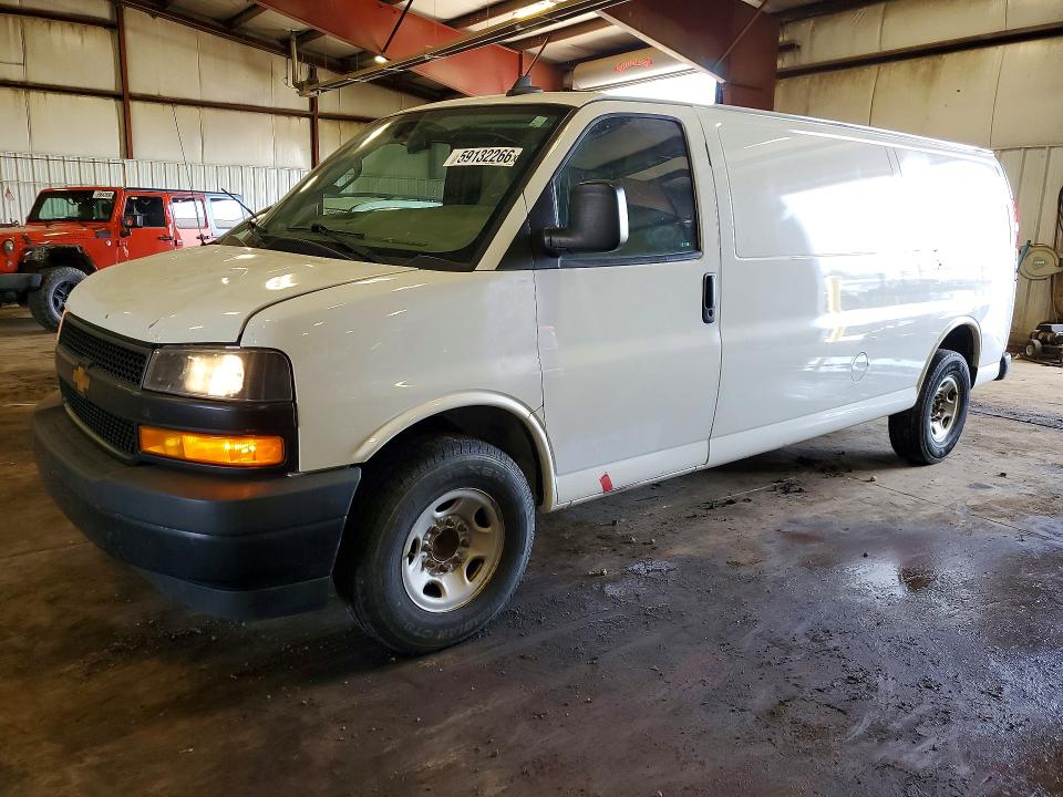 59132266 :رقم المزاد ، 1GCWGBFP9J1257014 vin ، 2018 Chevrolet Express G2500 مزاد بيع