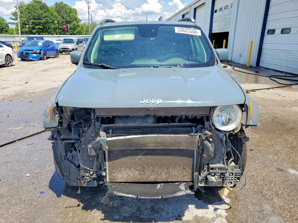 2018 Jeep Renegade მანქანა იყიდება აუქციონზე, vin: ZACCJABB7JPH70724, აუქციონის ნომერი: 59625506