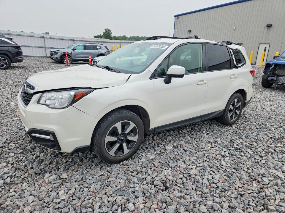 2018 Subaru Forester მანქანა იყიდება აუქციონზე, vin: JF2SJAGC9JH486419, აუქციონის ნომერი: 61373626