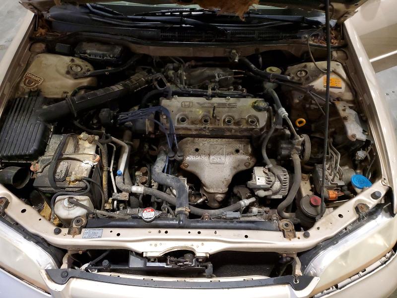 2001 Honda Accord მანქანა იყიდება აუქციონზე, vin: 1HGCG56671A038713, აუქციონის ნომერი: 63178976